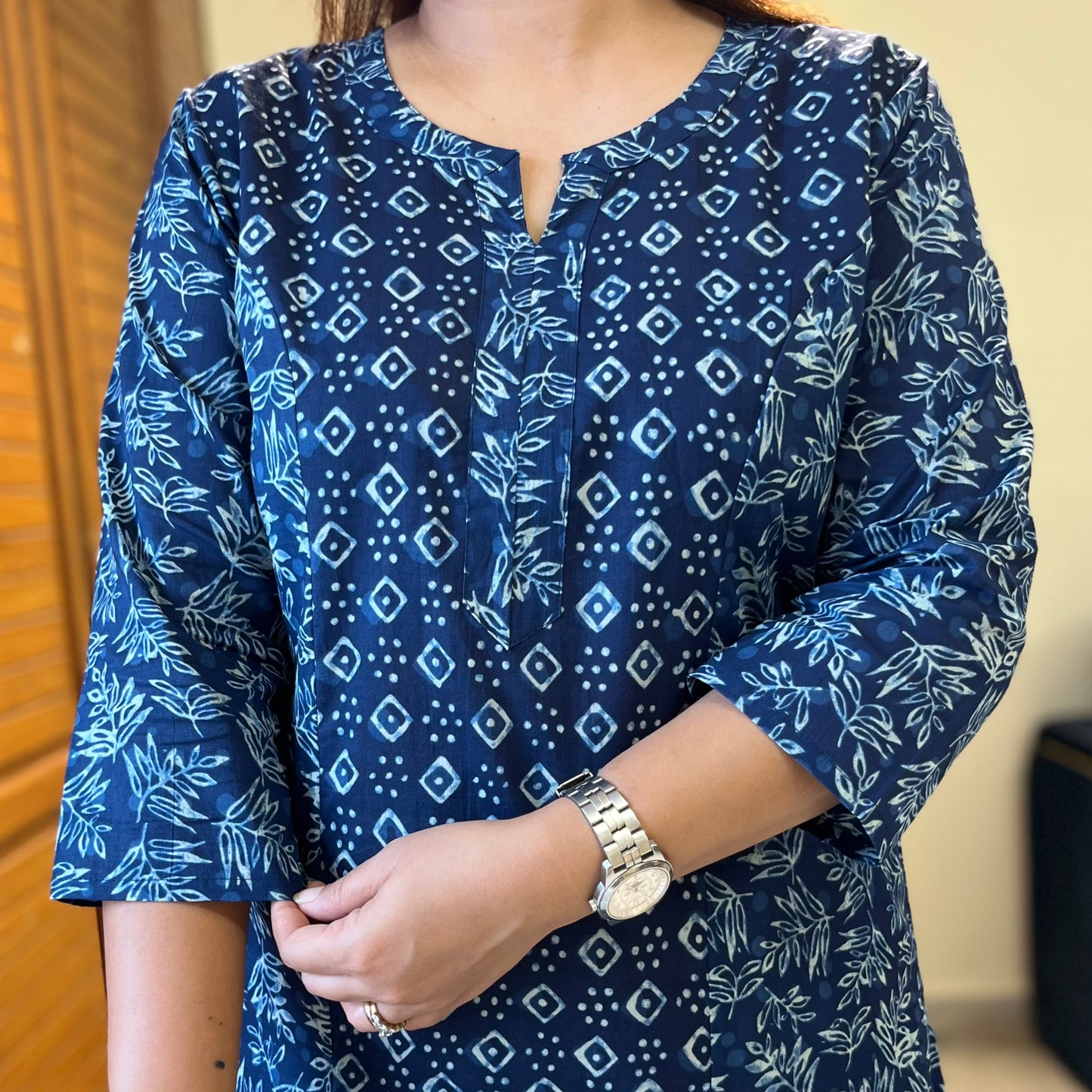 Aaina Handblock Printed Kurta_Indigo