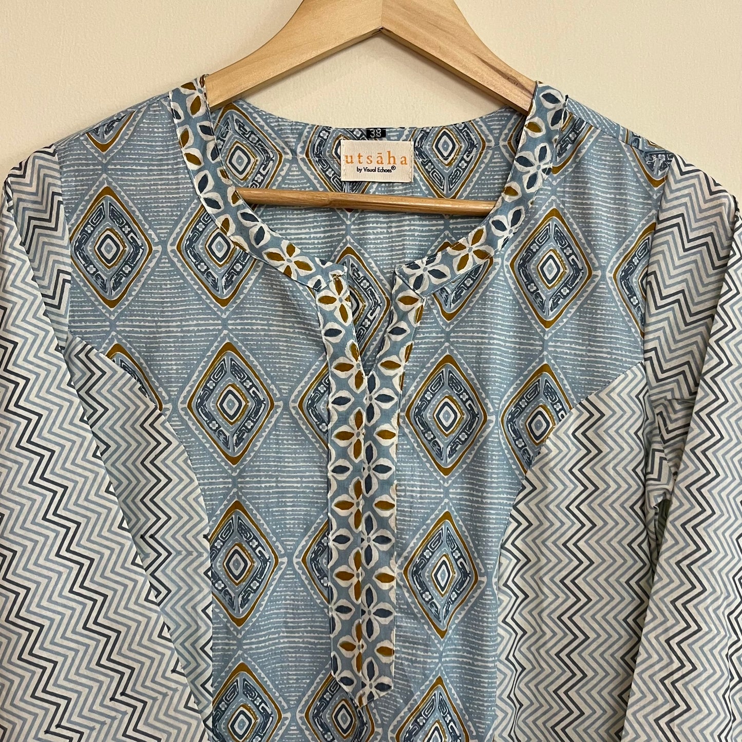 Aaina Handblock Printed Kurta_Geometric