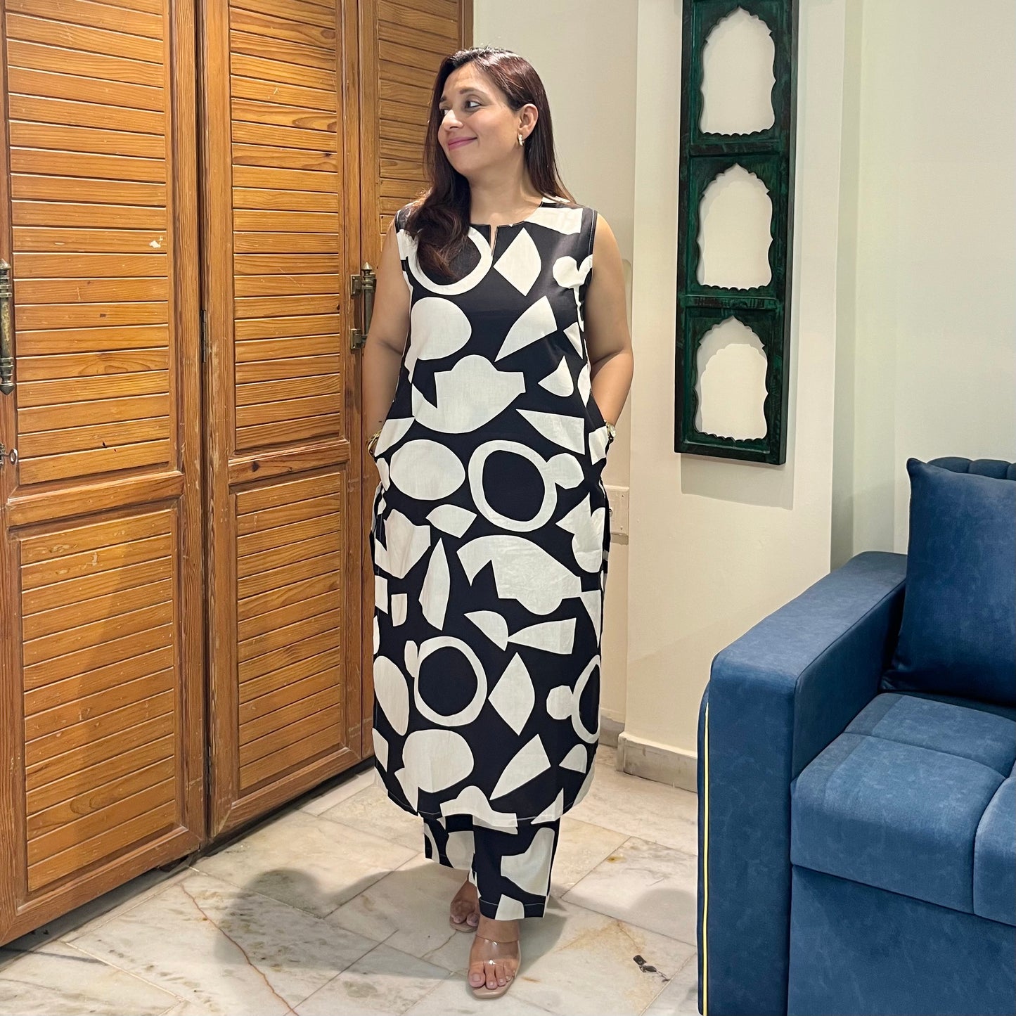 Abstract Print Coord Set - Black