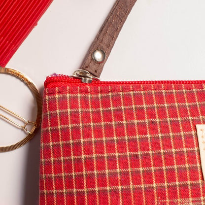 Checkered Daily Essential Pouch_Flaming Red