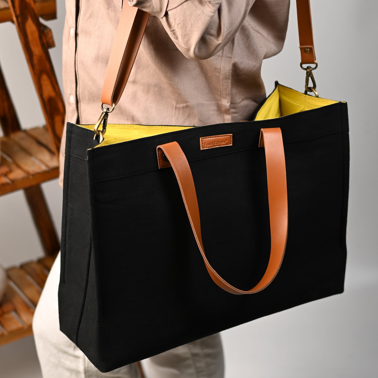 AM to PM Tote Bag_Black