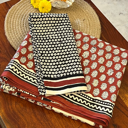 Handblock Printed Mul Cotton Saree - Maroon