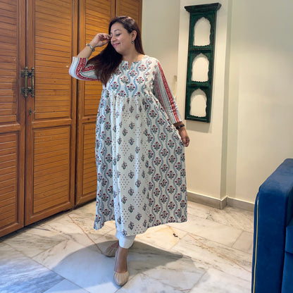 Ruh- Handblock Printed Everyday Kurta - Ivory