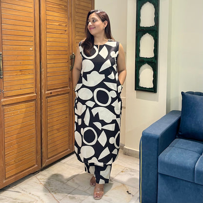 Abstract Print Coord Set - Black