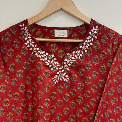 Kriti Handcrafted Kurtas - Maroon