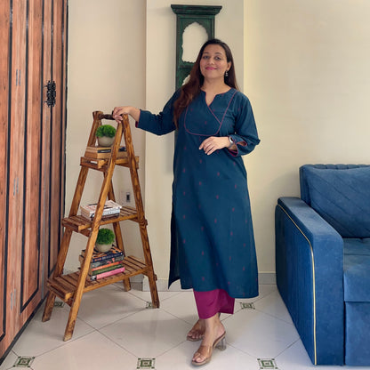 Arth Handwoven Kurta Set - Deep Blue & Magenta
