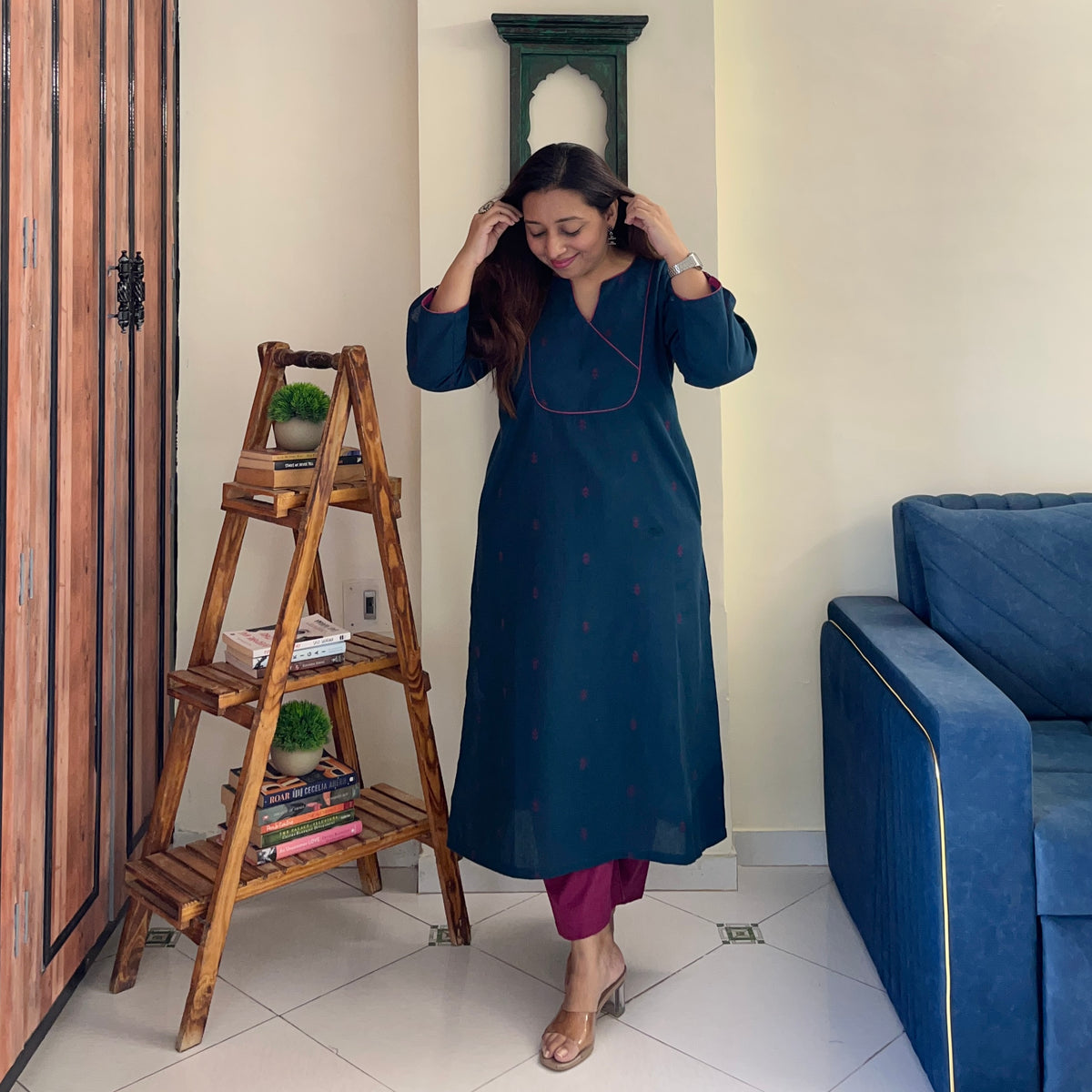 Arth Handwoven Kurta Set - Deep Blue & Magenta