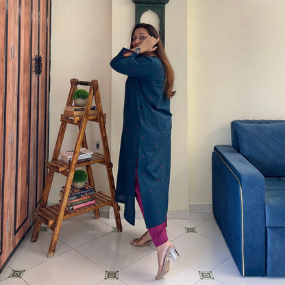 Arth Handwoven Kurta Set - Deep Blue & Magenta