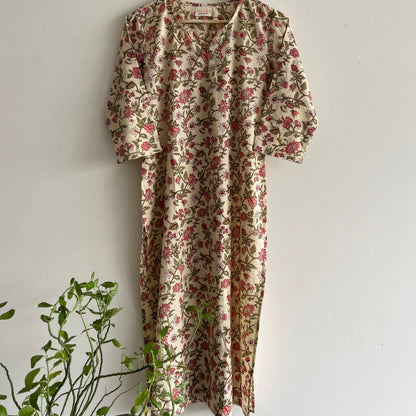 Ruhi Everyday Kurta_Peach Floral